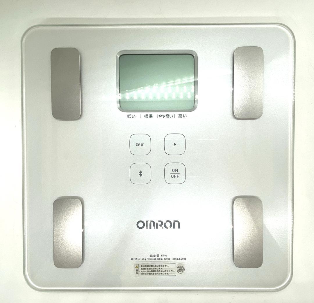 【8113】オムロン 体重計 HBF-227T シャイニーホワイト OMRON