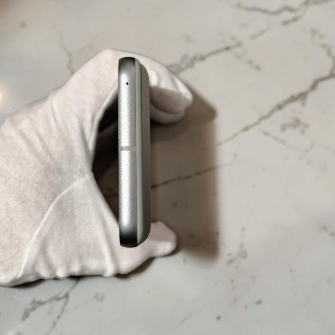 SIMフリー Google Pixel 8 128GB Hazel ケース付