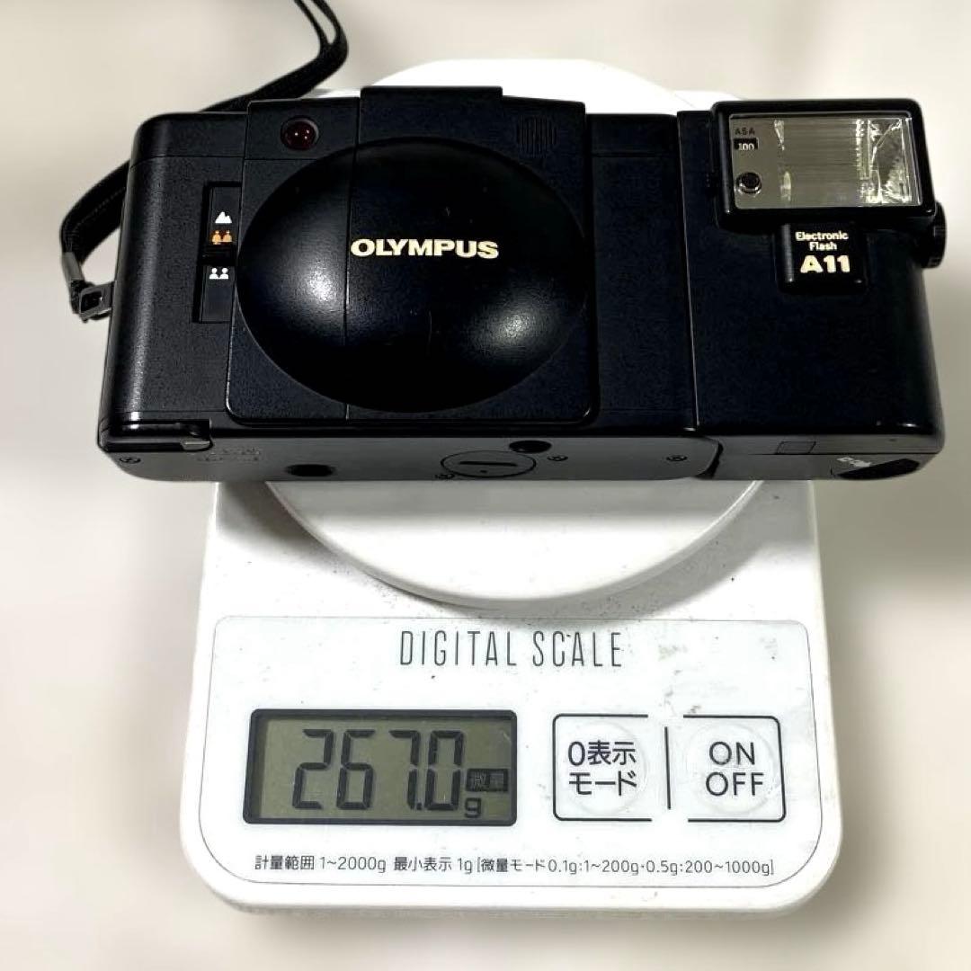 L-19 オリンパスXA2 ジャンク　フィルムカメラ　OLINPAS 工芸品