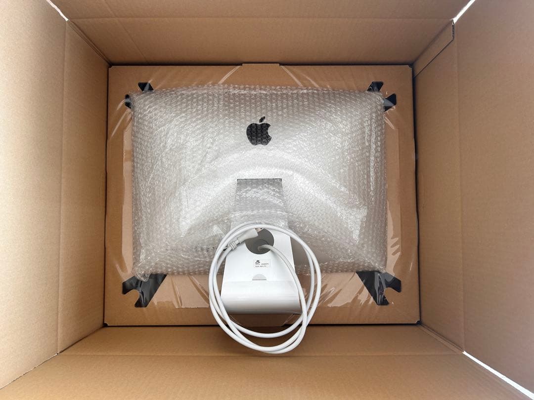 【木曜まで】iMac 2019 4K 21.5 SSD256GB トラックパッド