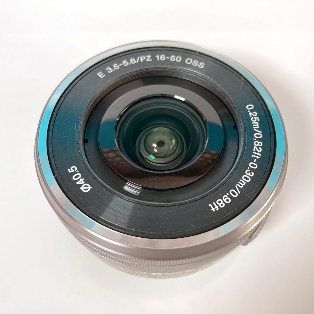 【美品】SONY α5100 白ボディ・キットレンズ・元箱付 シャッター499