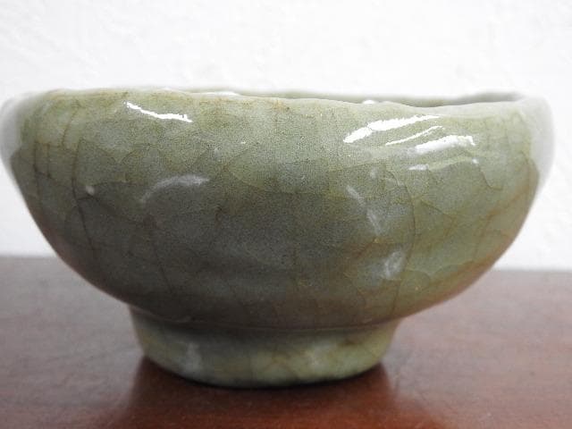 七官青磁茶碗　523ｇ　保存箱　Ｍ887