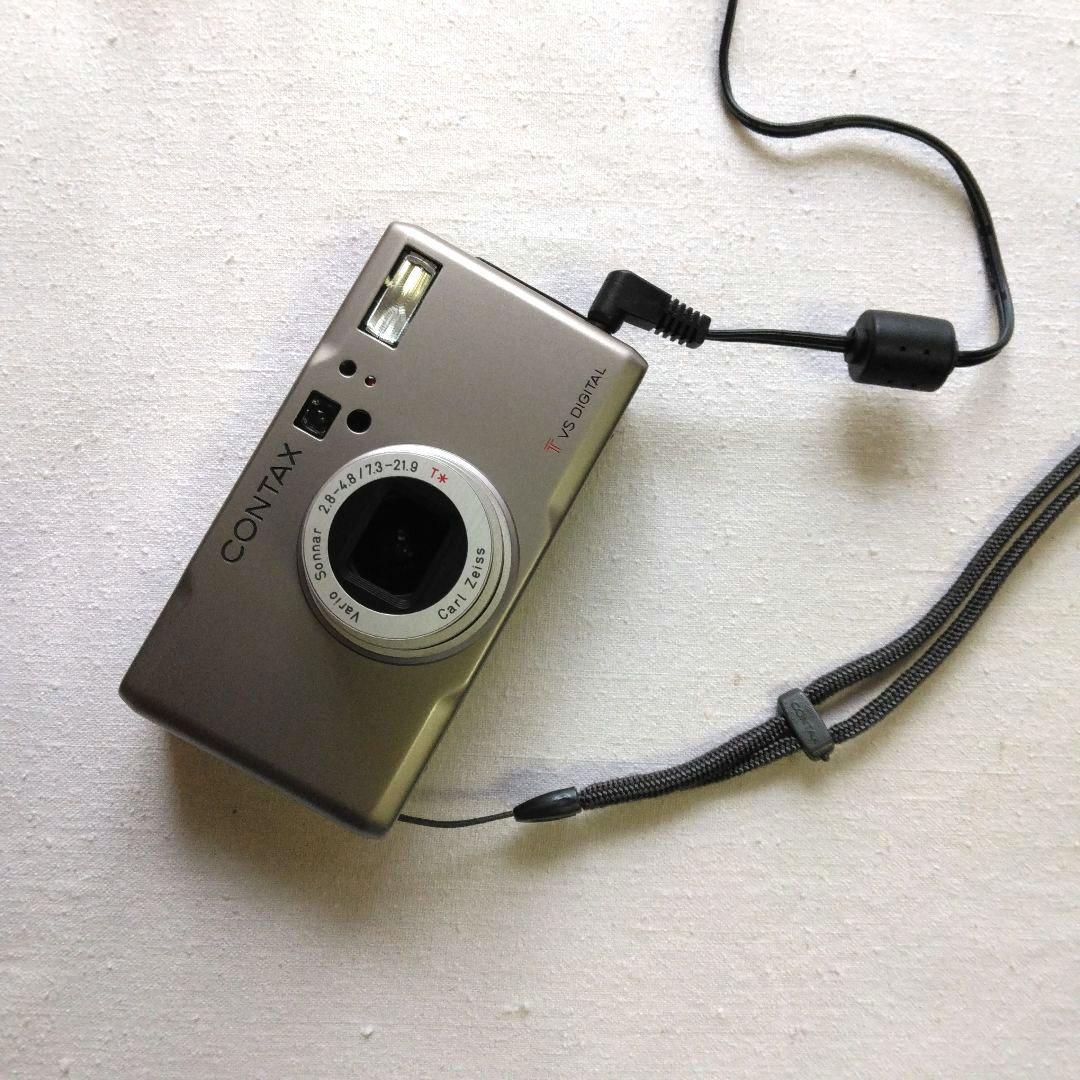 CONTAX TVS DIGITAL チタン 箱・付属品ほぼ完備 美品