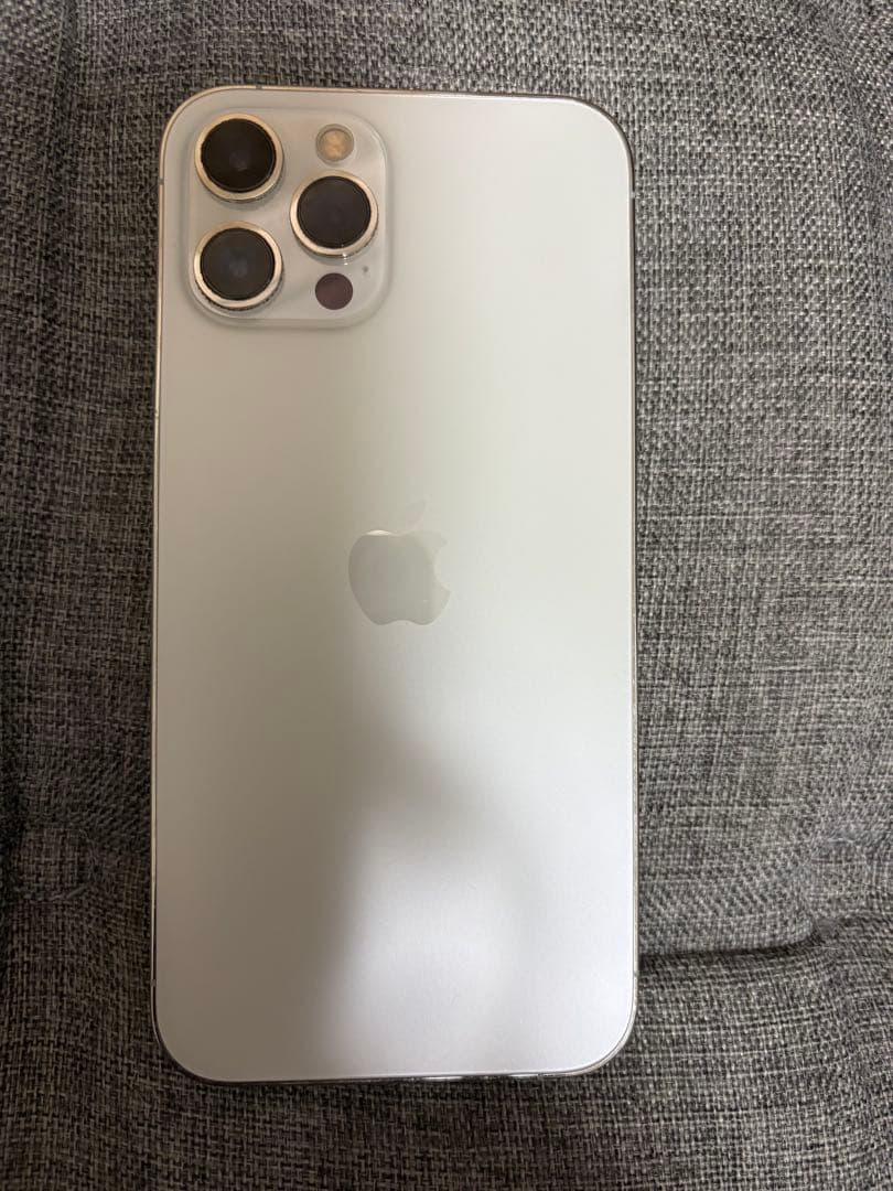 Apple iPhone 12Pro maxシルバー ＆白