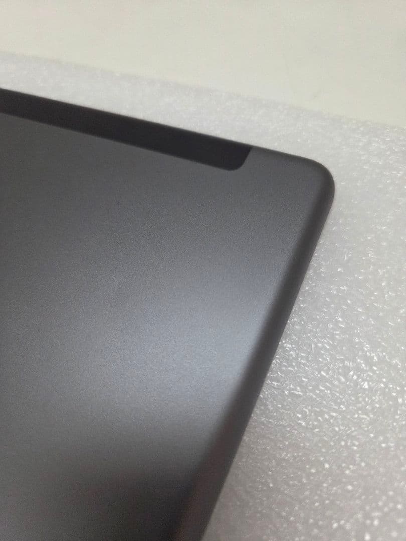 iPad 代9世代本体　64GB Wi-Fi+Cellular 美品