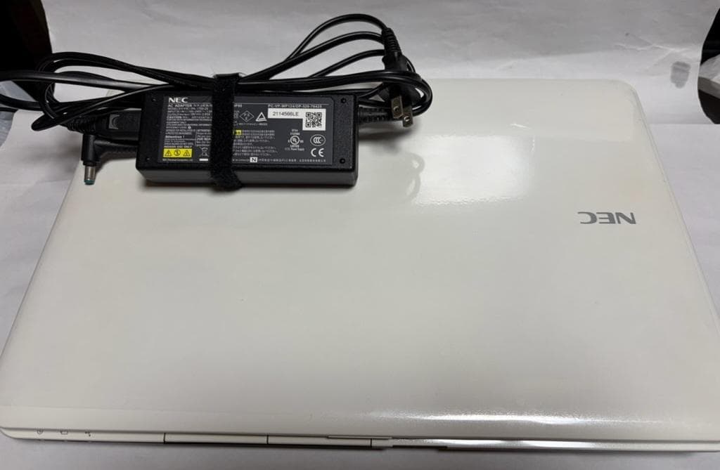 NEC LS150F26W/Win11/SSD 120GB/Office　動作品