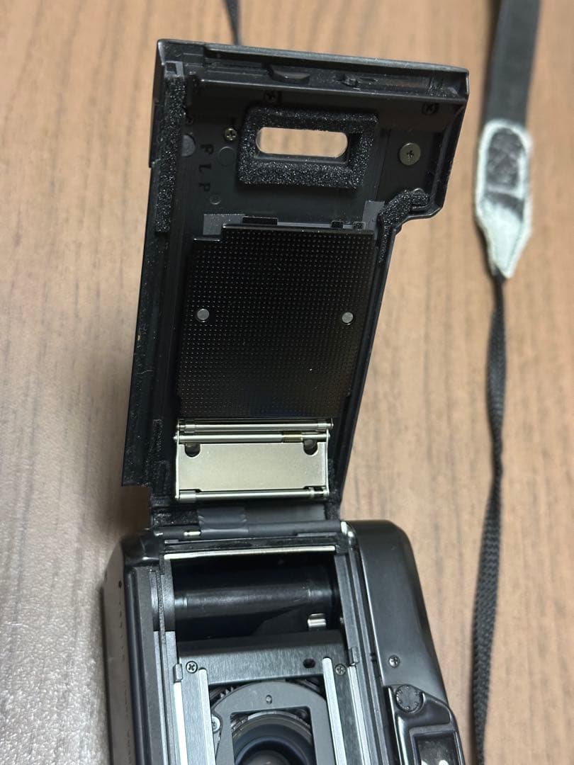 コンタックス CONTAX TVS III ブラック フィルムカメラ 動作確認済