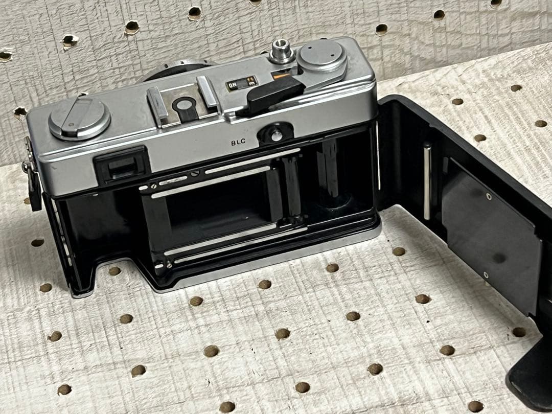 オリンパス35DCというコンパクトフィルムカメラ
