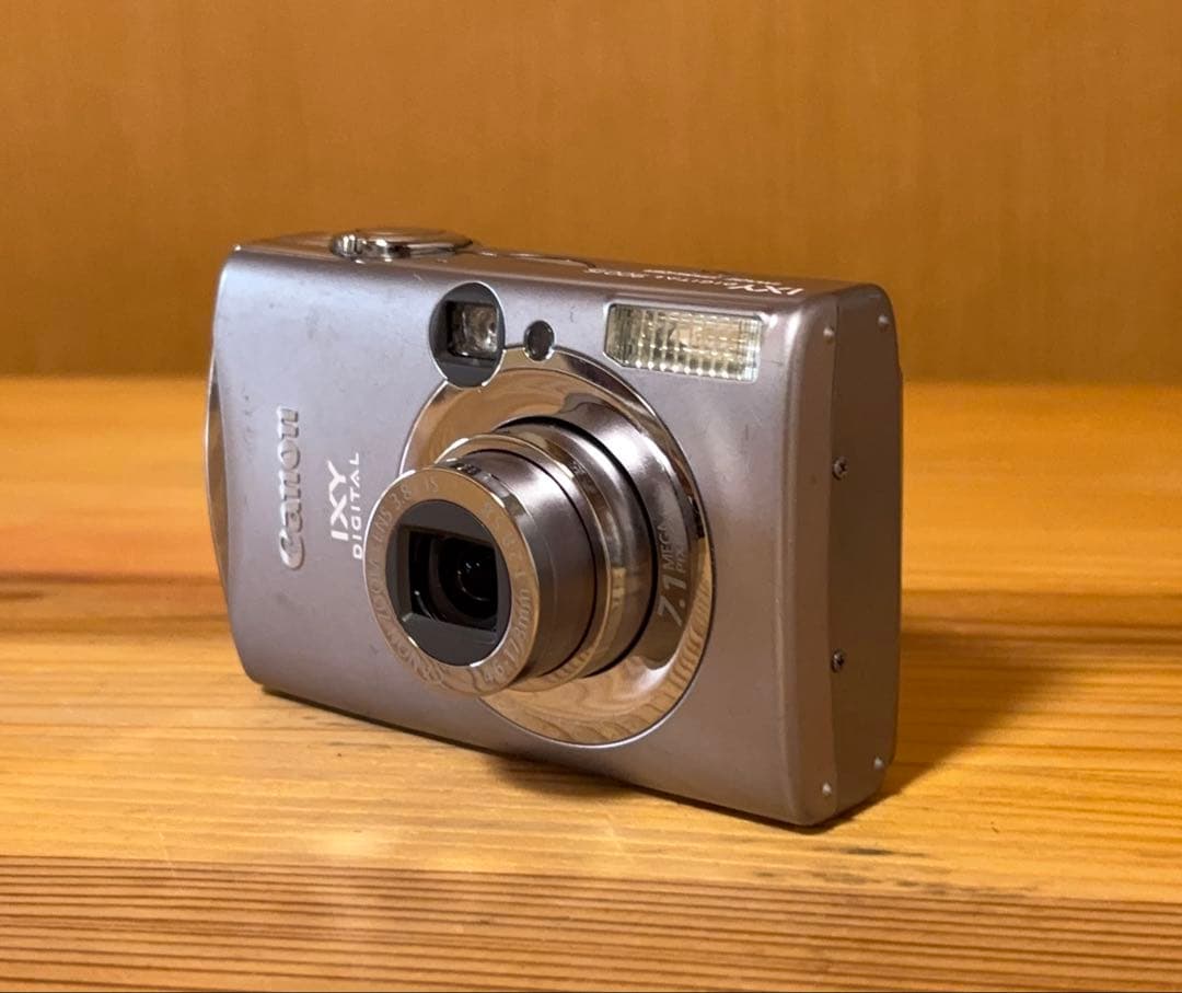 Canon IXY DIGITAL コンパクトデジタルカメラ　ジャンク