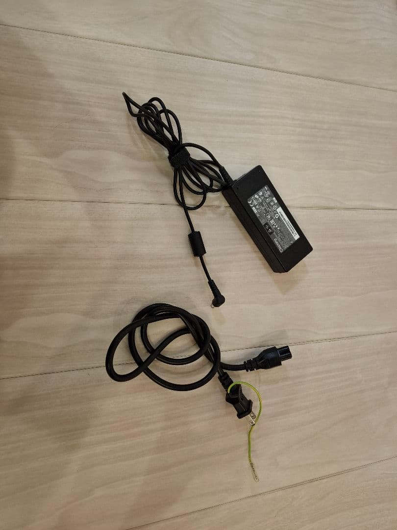 mouse 15.6型ノートPC i7/16GB/SSD+HDD/MX250