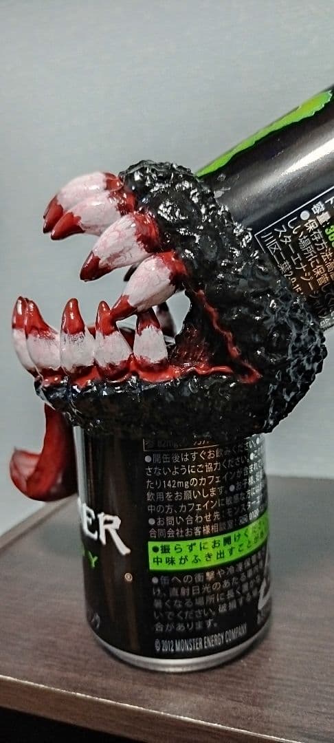 モンスターエナジー　缶アート　インテリア　ハンドメイド