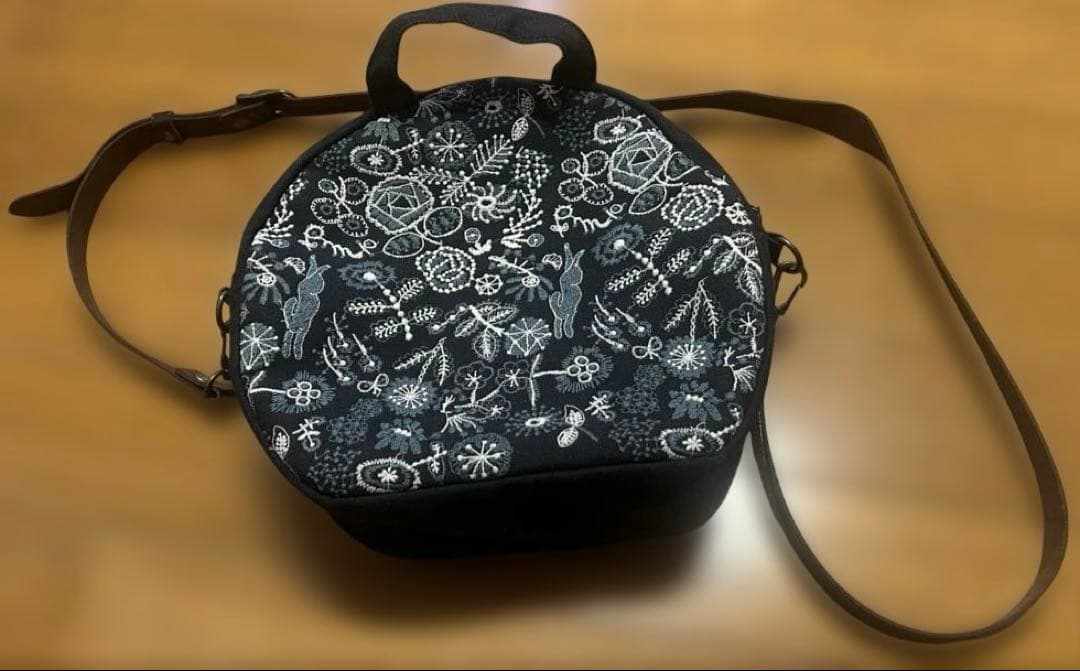 ミナペルホネン　ショルダーバッグ　ハンドメイド celebrate