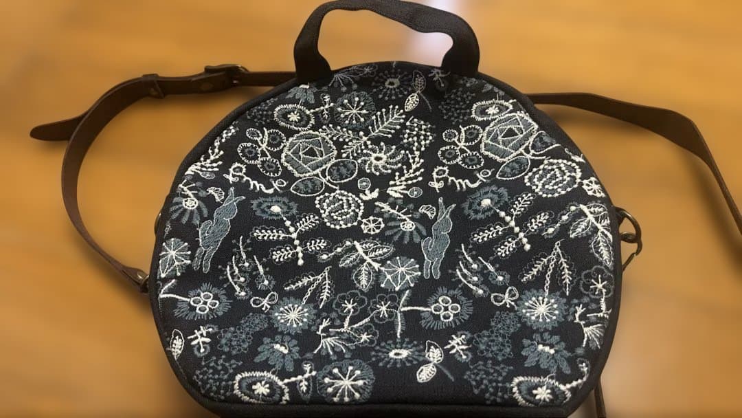ミナペルホネン　ショルダーバッグ　ハンドメイド celebrate