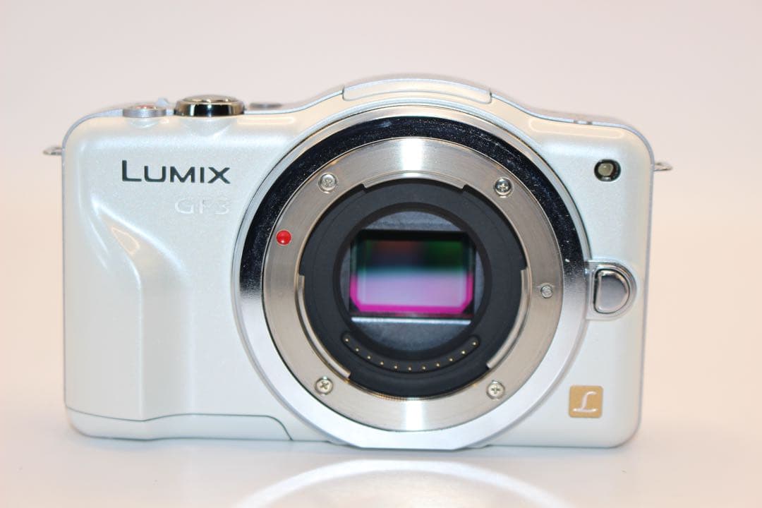 ★ショット数9044回★ LUMIX DMC-GF3 レンズキット　ミラーレス