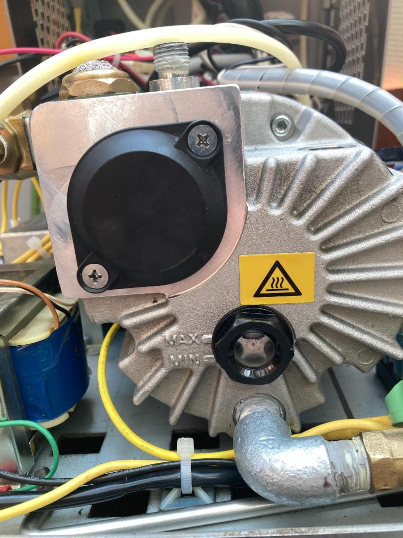 TOSEI　真空梱包機　 V-280A 中古
