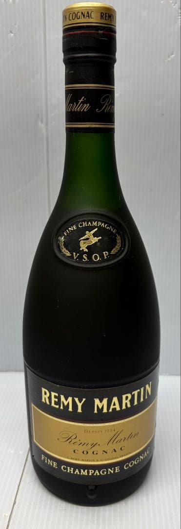 【箱付き・未開栓】レミーマルタン VSOP コニャック ブランデー 700ml