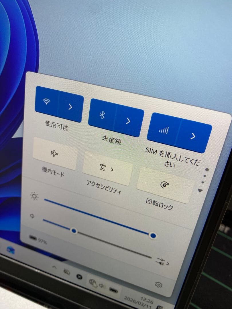 タッチパネル搭載Dellノートパソコン/i7-1265U/SSD512GB/