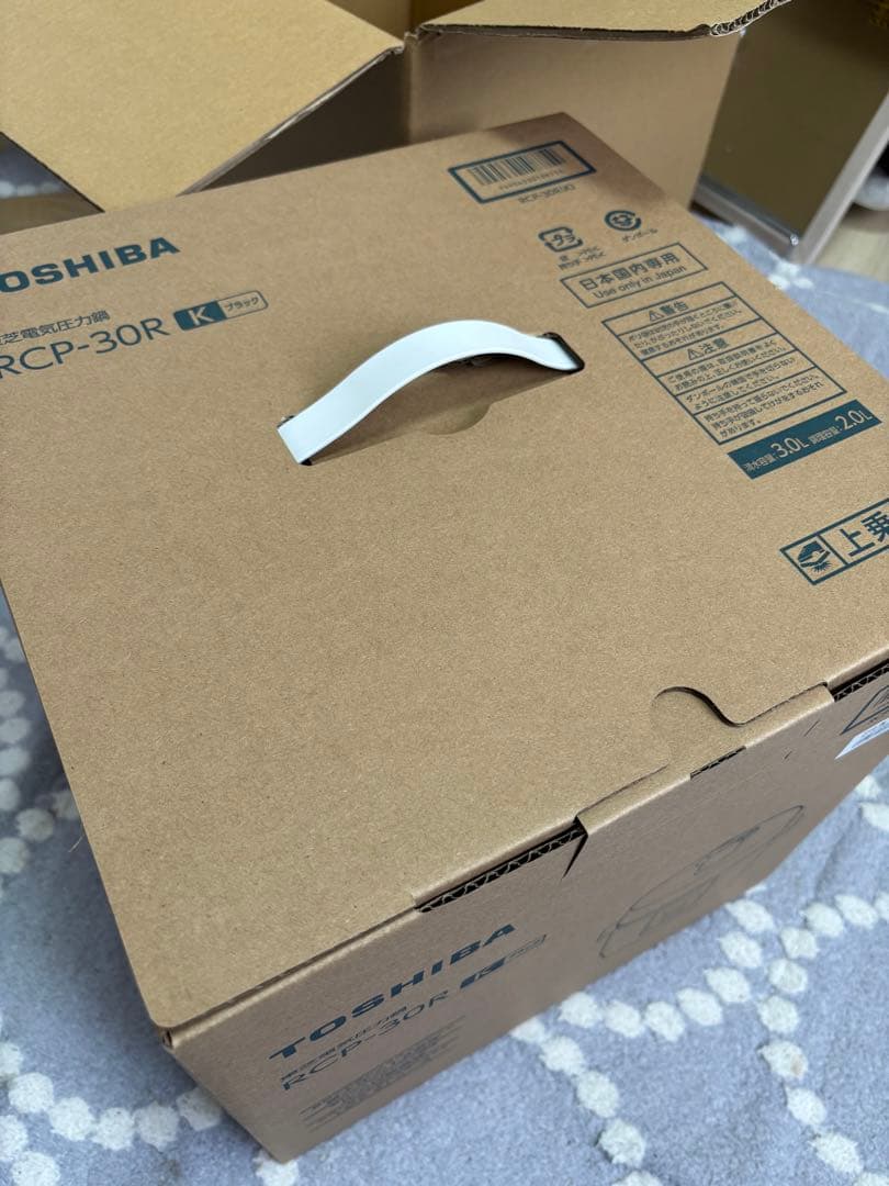 TOSHIBA RCP-30R K 電気圧力鍋 3.0L 黒