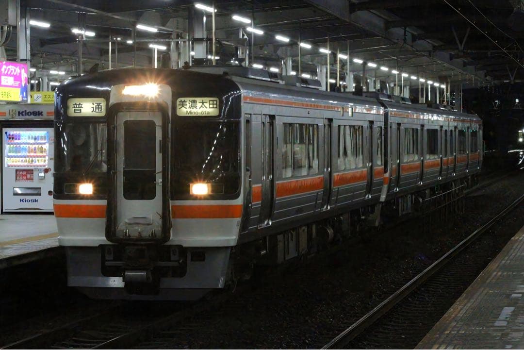 作例あり Canon EOS 7D レンズ3本 動作確認済み