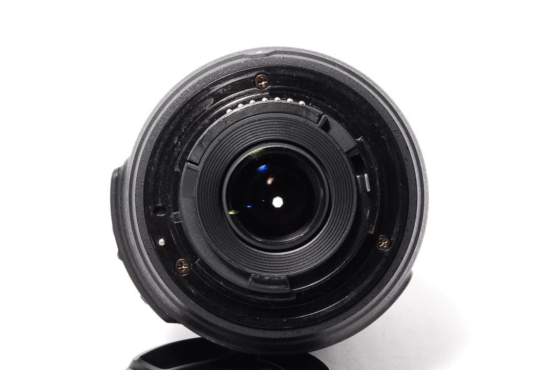Nikon D5200◆ショット数少なめ◆すぐ使える◆一眼レフカメラ◆手ぶれ補正