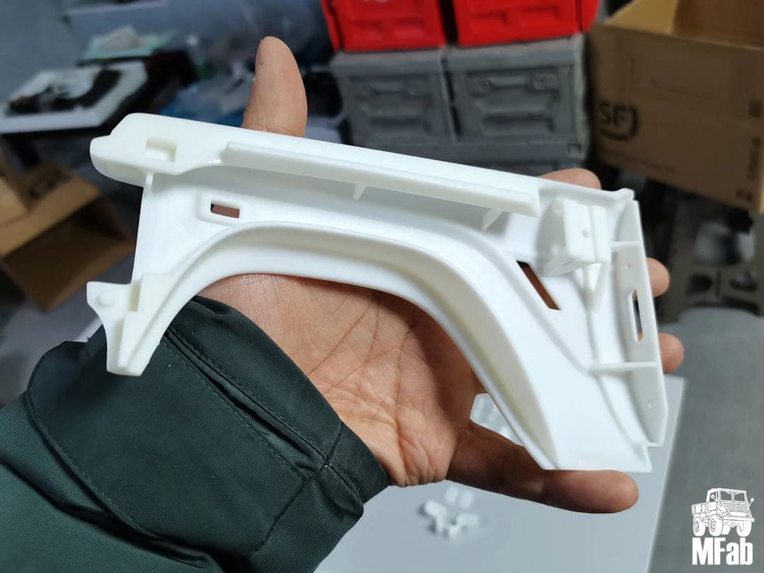 Mfab ランドクルーザー　FJ60 ラジコンボディ　1/10