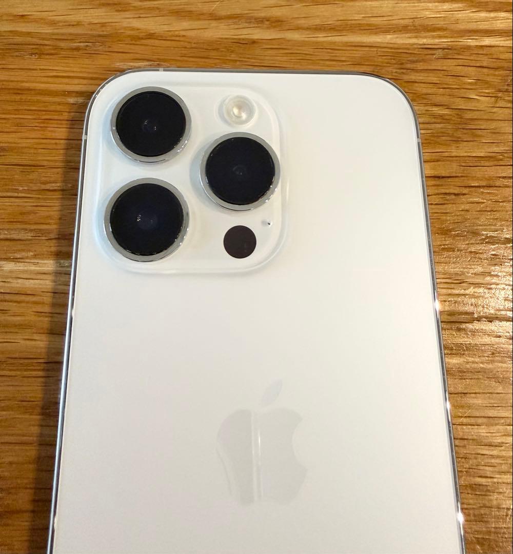 美品 iPhone14pro 128GB シルバー 箱あり 充電ケーブルあり