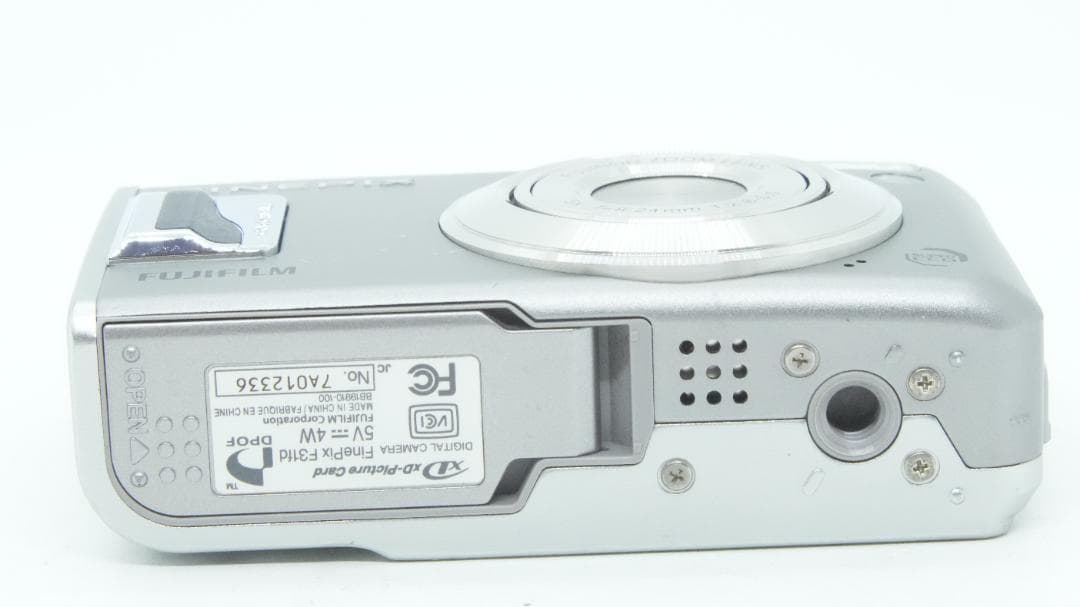 【C2198】 FUJIFILM Finepix F31 fd フジフィルム