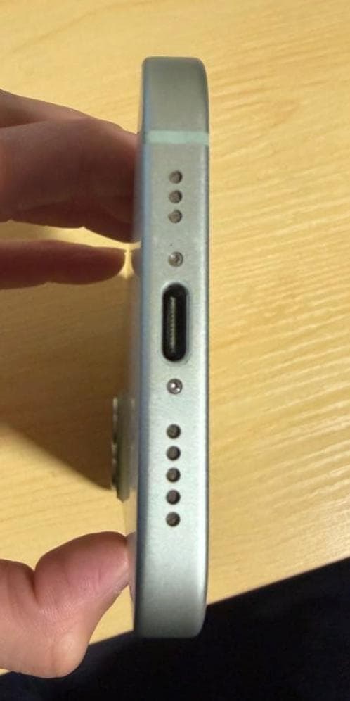 iPhone 15 128GB SIMフリー バッテリー89% 美品 動作良好