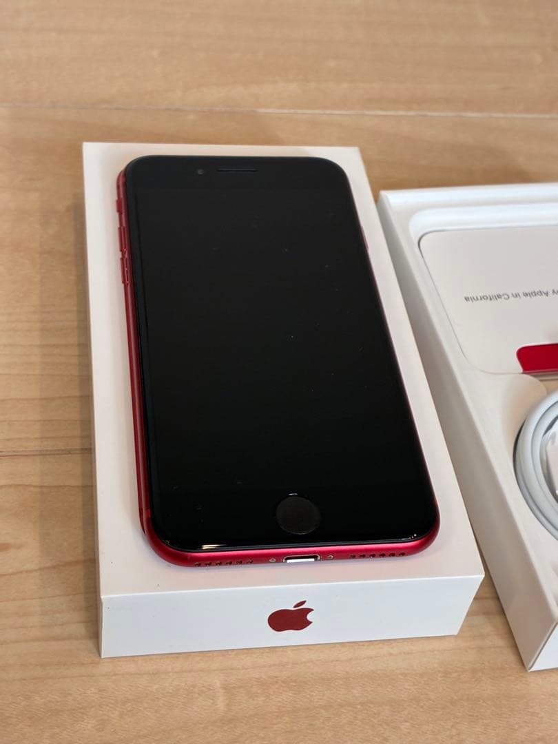 美品Apple iPhone SE 第2世代レッド本体128GB SIMロック無