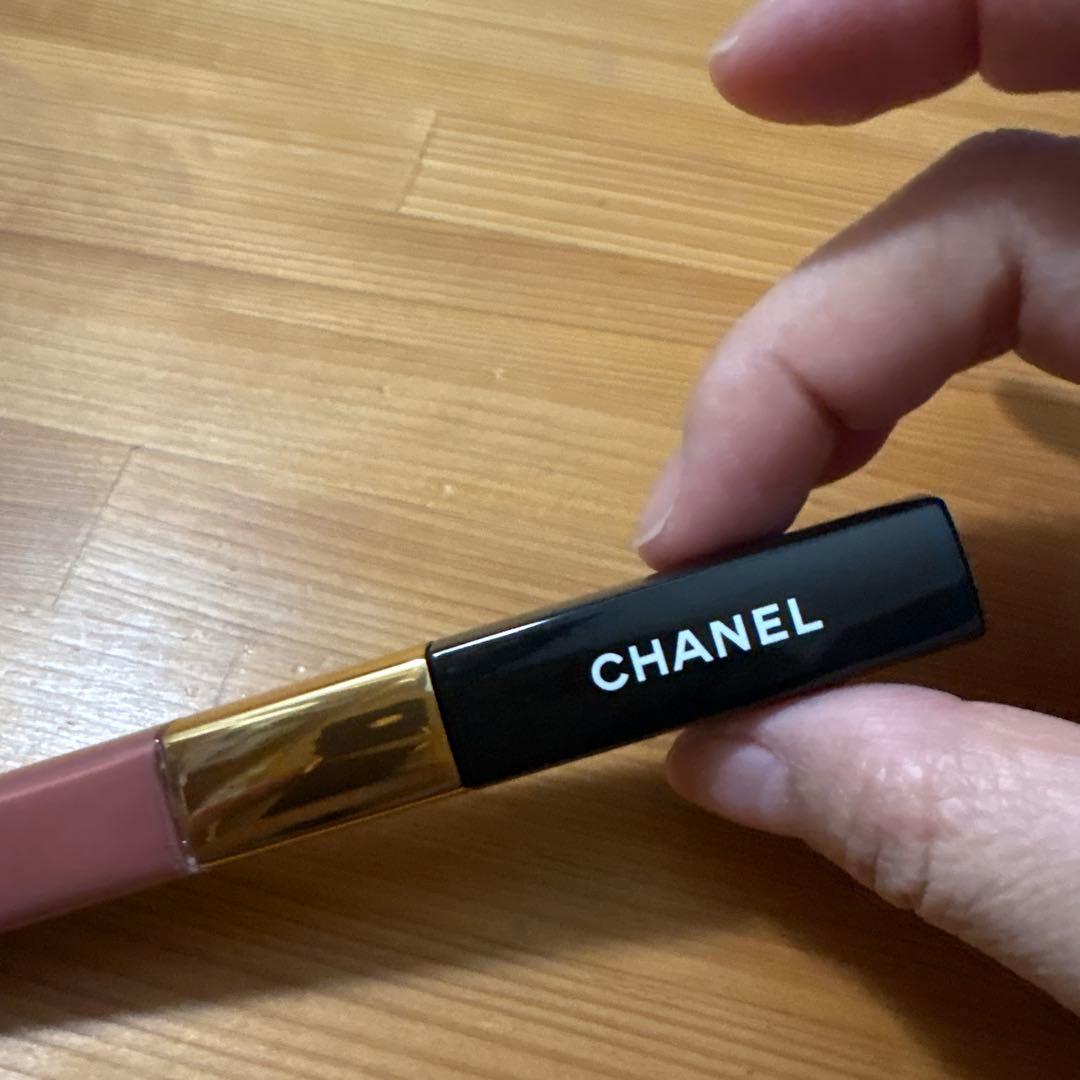 CHANEL ル ルージュ デュオ ウルトラ トゥニュ 186 ピンク ヌード
