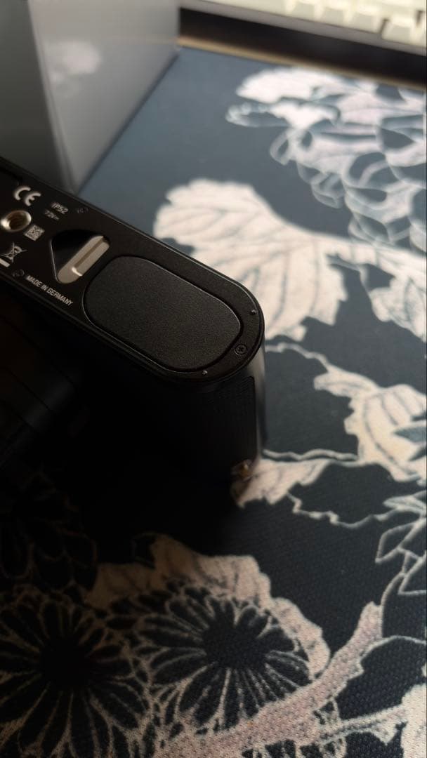 Leica Q2 元箱・付属品付