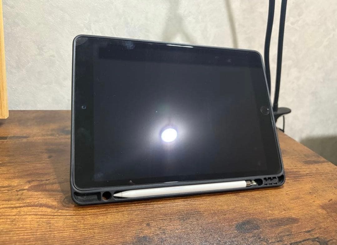 iPad(第9世代 64GB)本体+ Apple Pencil 第一世代