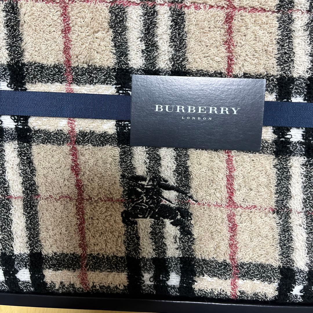 【新品未使用】BURBERRY　バーバリー　バスタオル　ノバチェック　西川産業