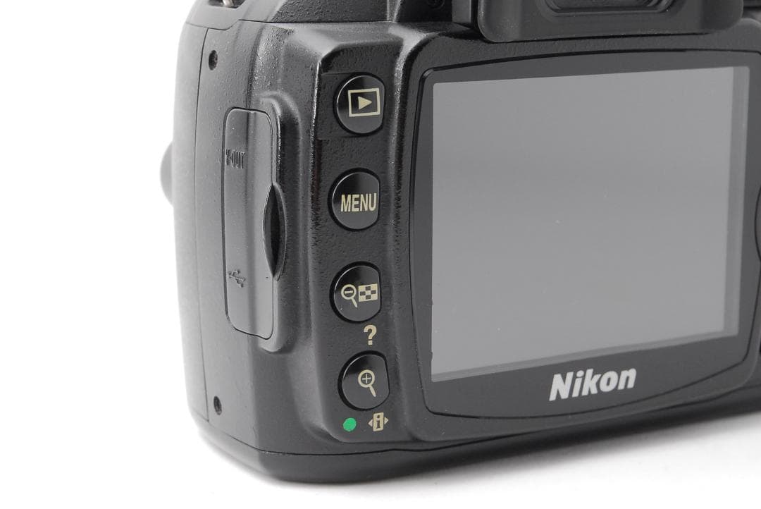 【旅行にピッタリ 小型軽量モデル】Nikon D40　スマホ転送　卒業　入学