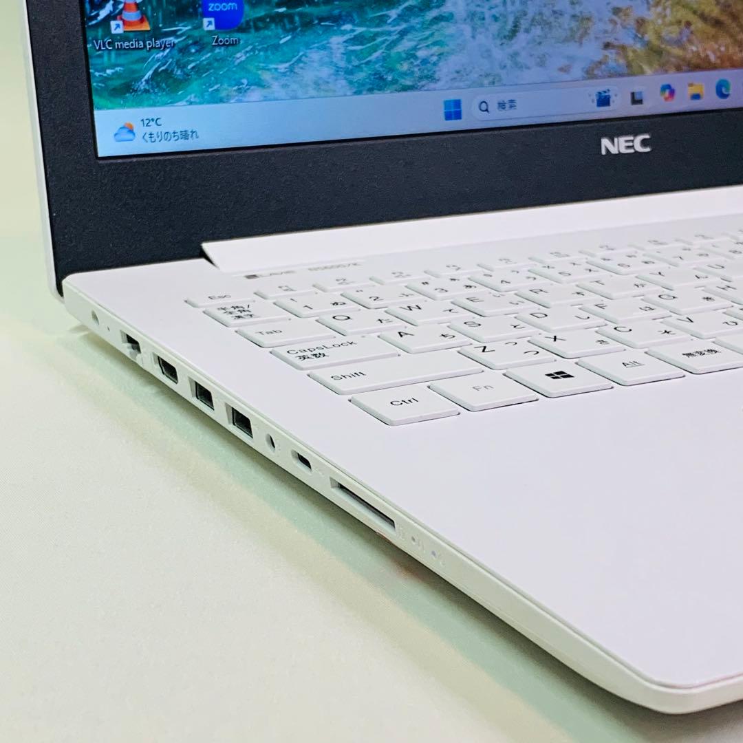 Core i7✨8世代✨SSD1TB✨NEC✨Office✨薄型✨ノートパソコン