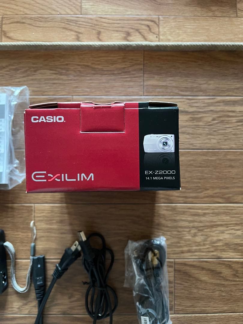 CASIO EX-Z2000 14.1メガピクセル