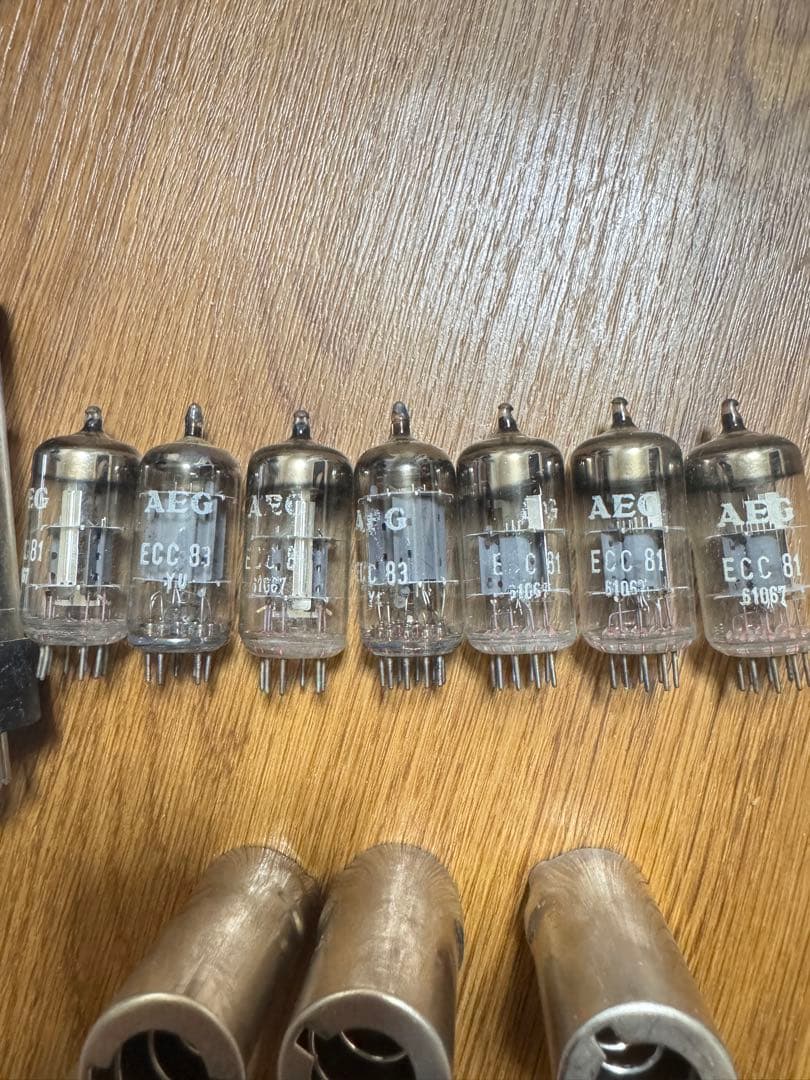 AEG ECC83 真空管 7本とソケット4個セット
