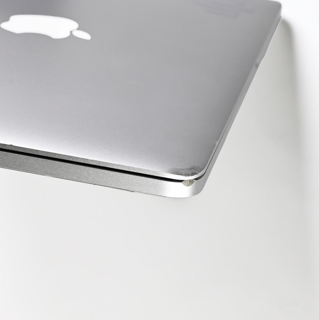 MacBook本体 Apple MacBook Pro (13-inch Early 2015)