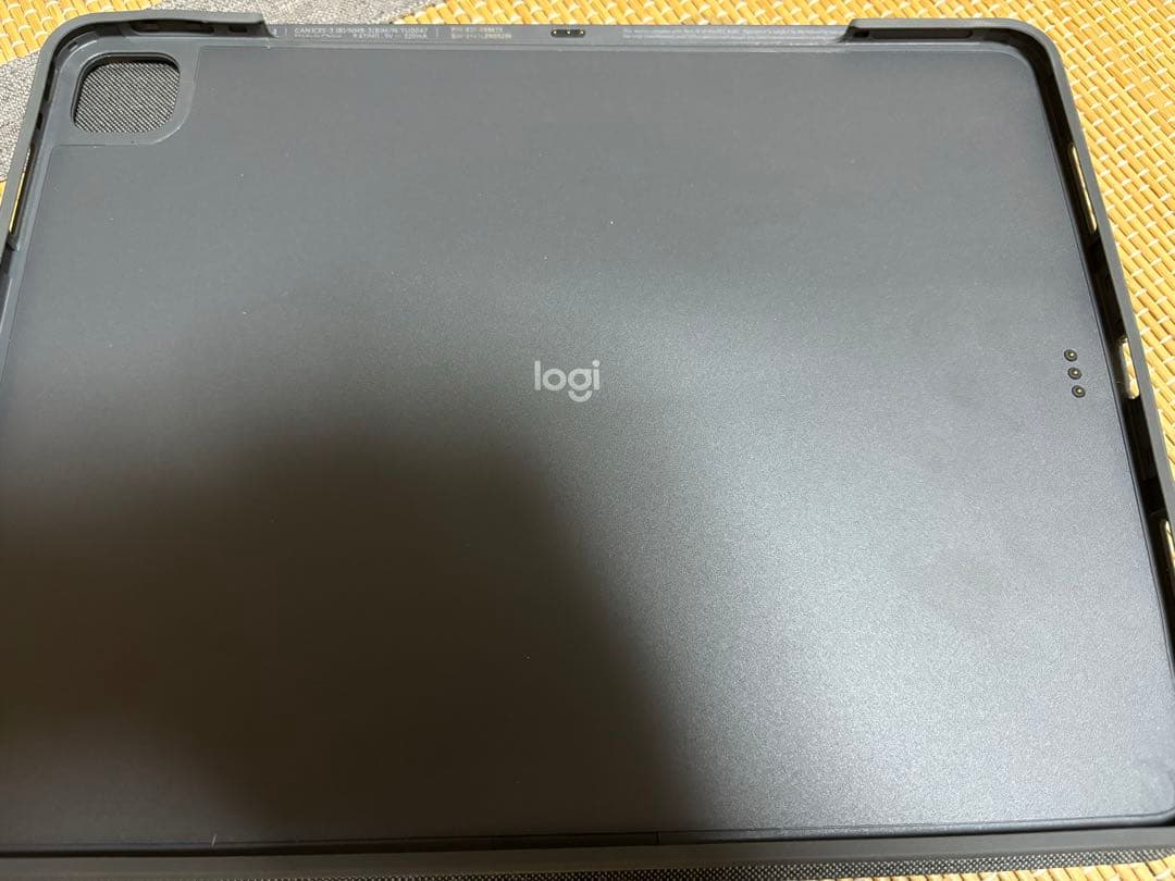 Logitech コンボタッチ iPad Pro 12.9用キーボードケース