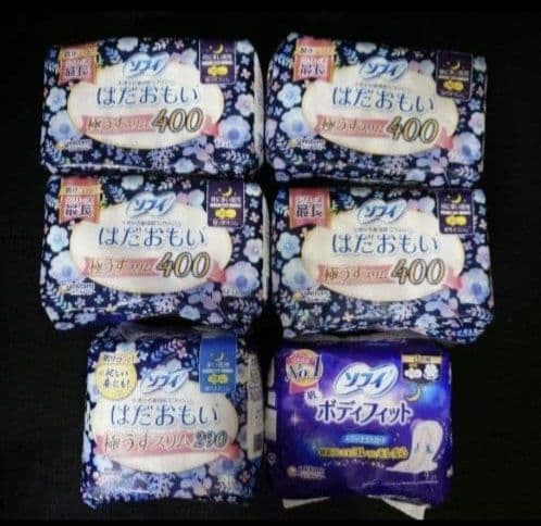 大量まとめ売り　生理用ナプキン　クリニクス　朝まで超安心　超熟睡極上フィット有り