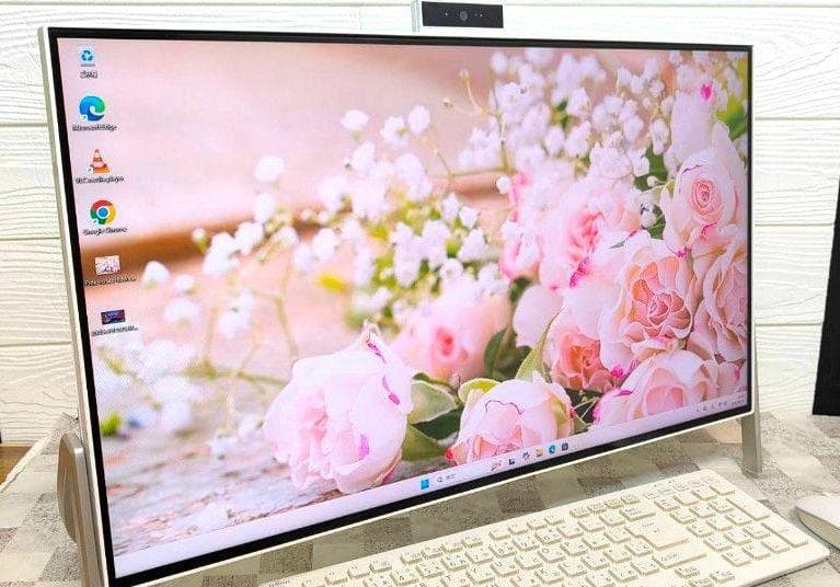 一体型　デスクトップ　パソコン　i7 SSD