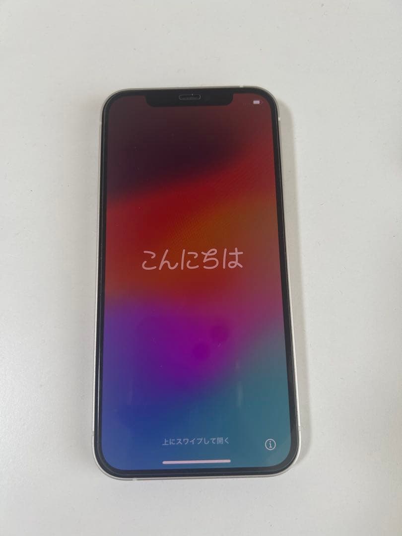 iPhone11 本体　64G ジャンク品　カメラ傷あり