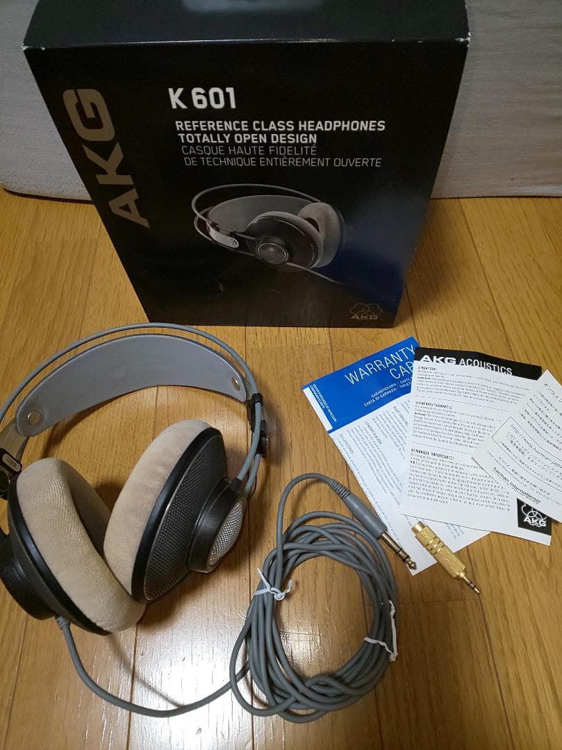 AKG K601　オープン型ヘッドホン 開放型 中古 オーストリア製