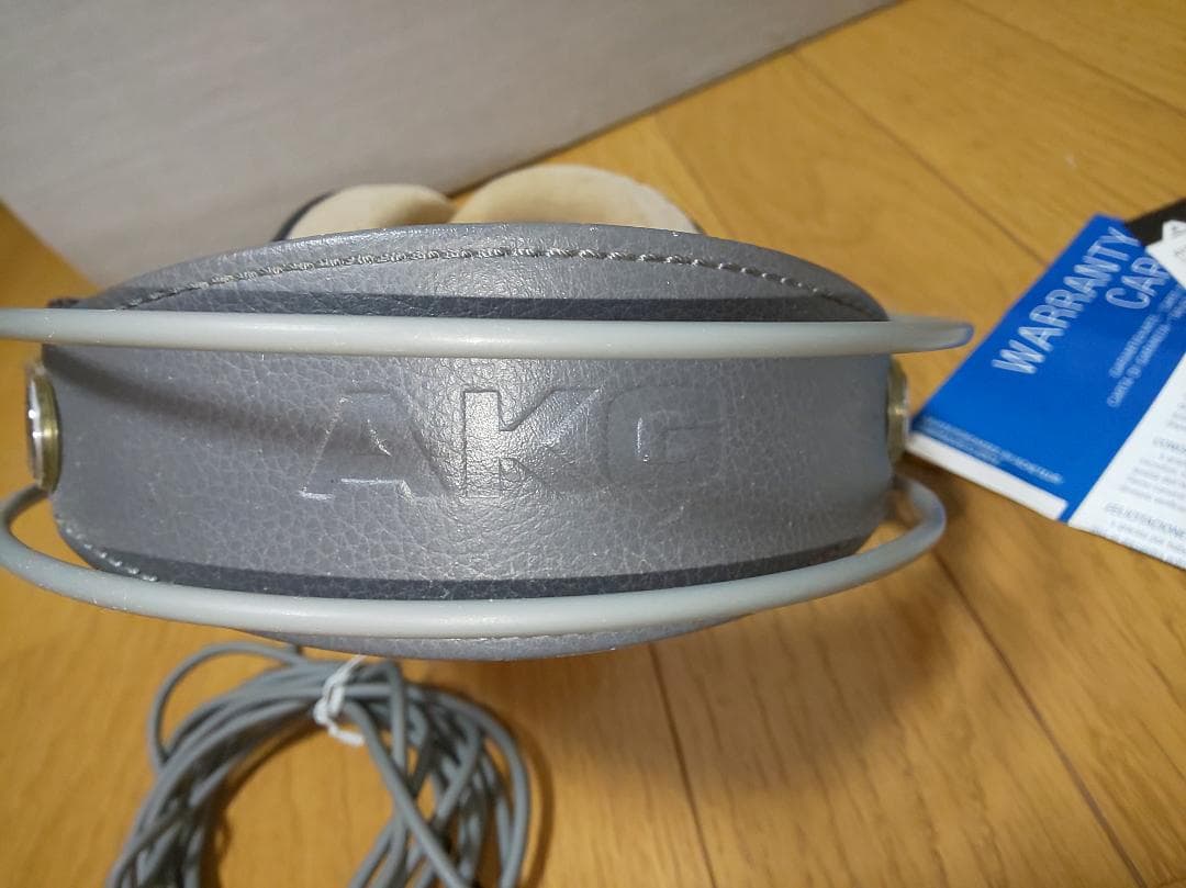 AKG K601　オープン型ヘッドホン 開放型 中古 オーストリア製