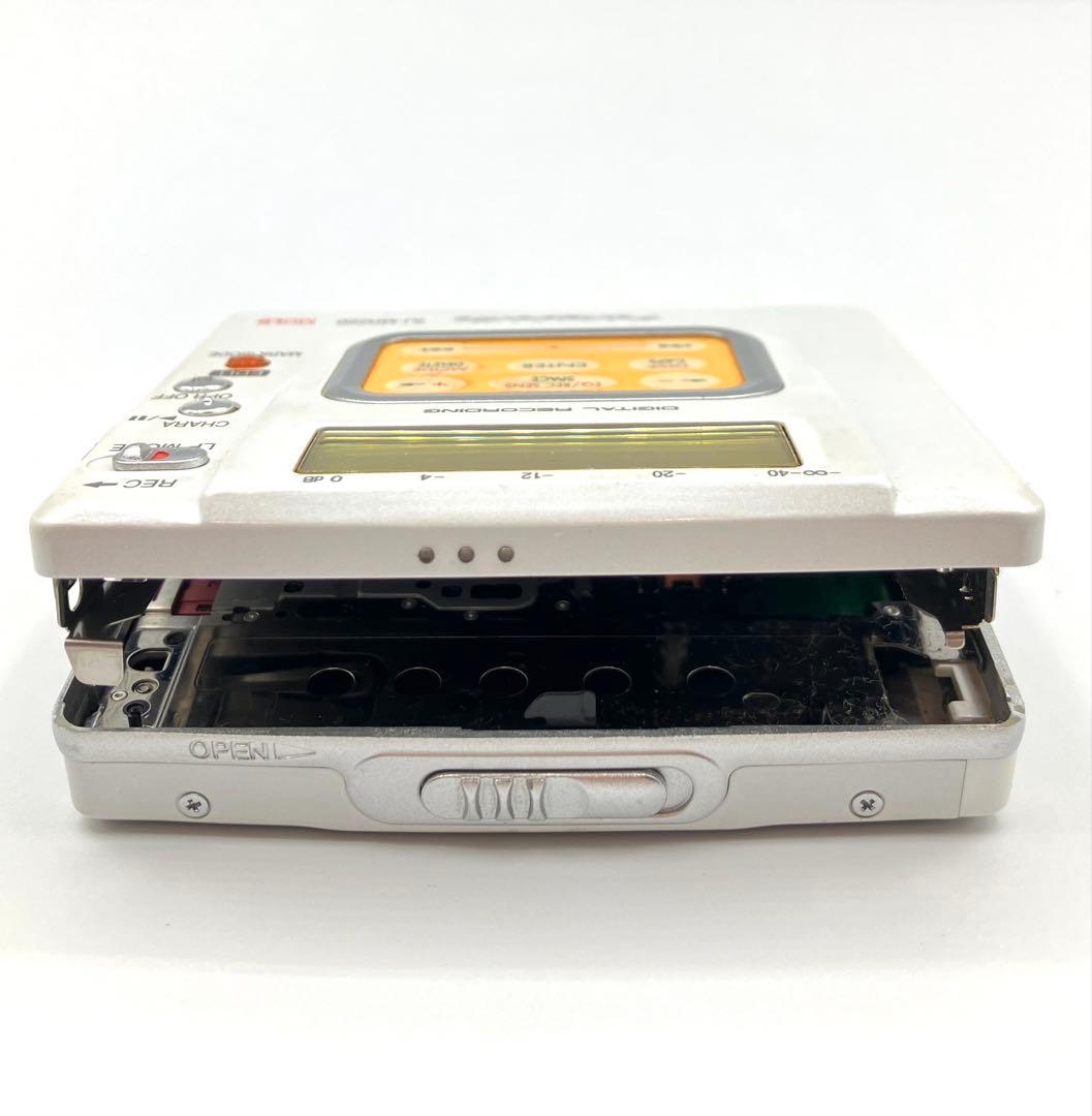 Panasonic SJ-MR220 ポータブルMDプレーヤー　通電OK