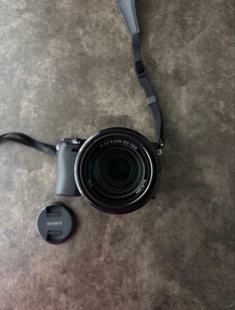 SONY α6000 ミラーレス一眼 望遠レンズ55-210mm付き