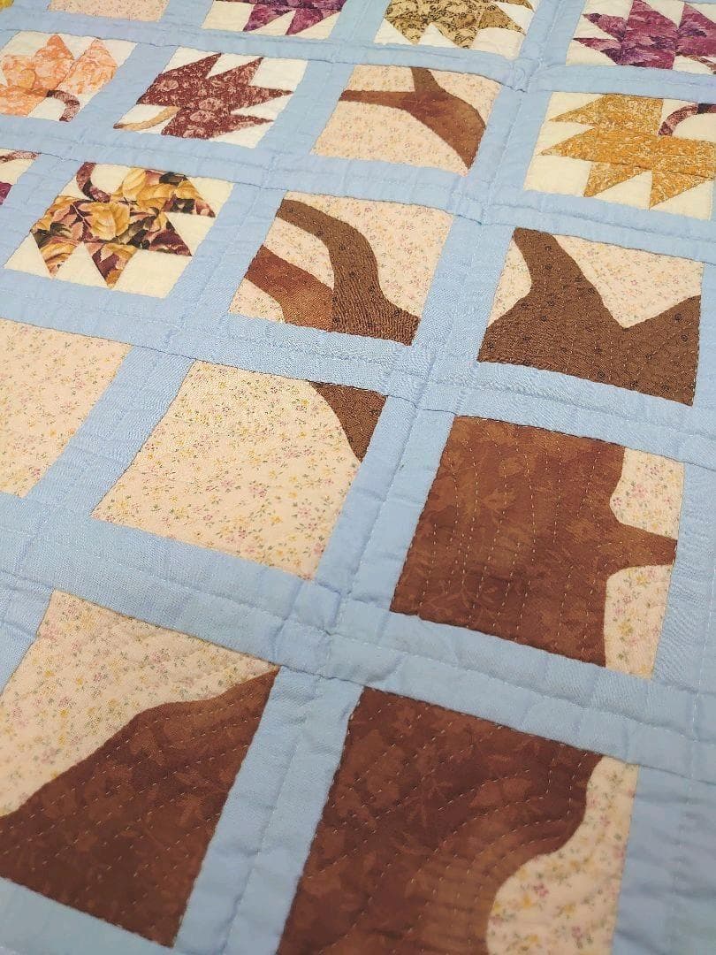 ハンドメイド パッチワーク キルト タペストリー 木