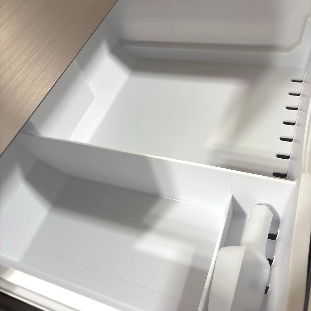 日立（HITACHI）3ドア冷蔵庫（送料込み）