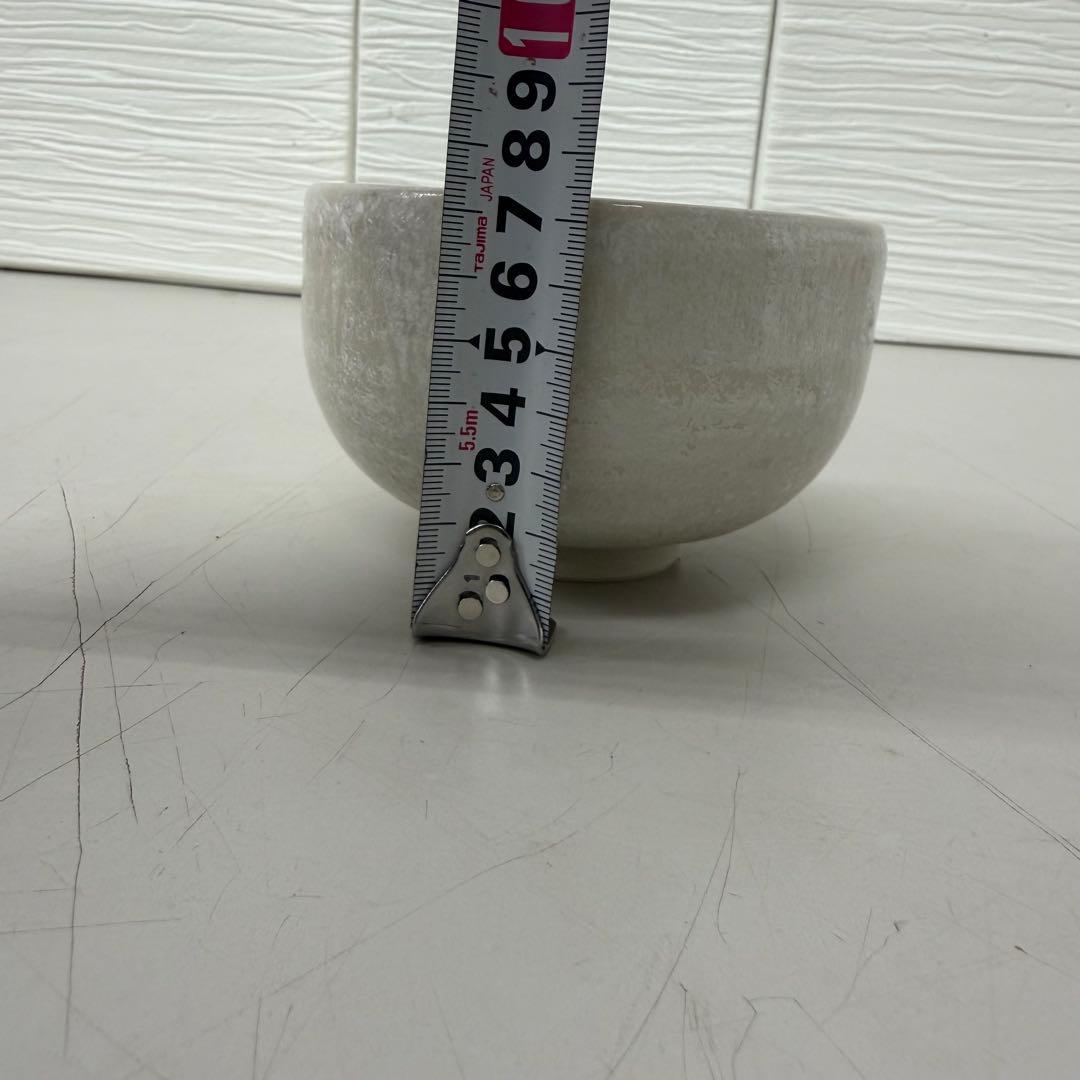 九谷焼　白磁 茶碗 宮本知忠作　乾甌窯　結晶釉（白寿釉）共箱