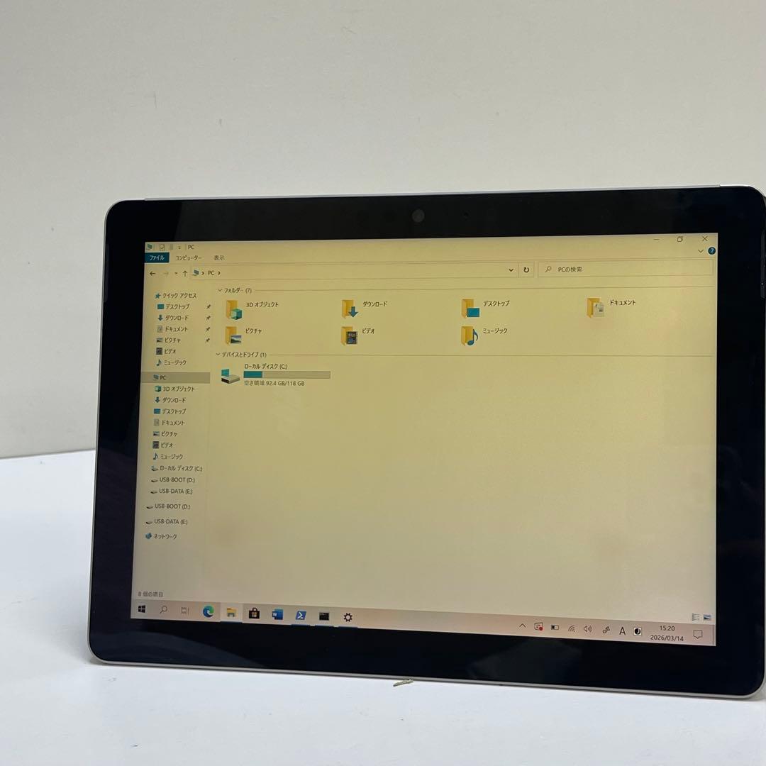 #136 Microsoft Surface Go 1824 Office付き